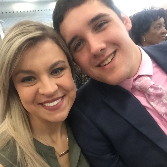 Meet your Posher, Morgan - Picture 1 of 3